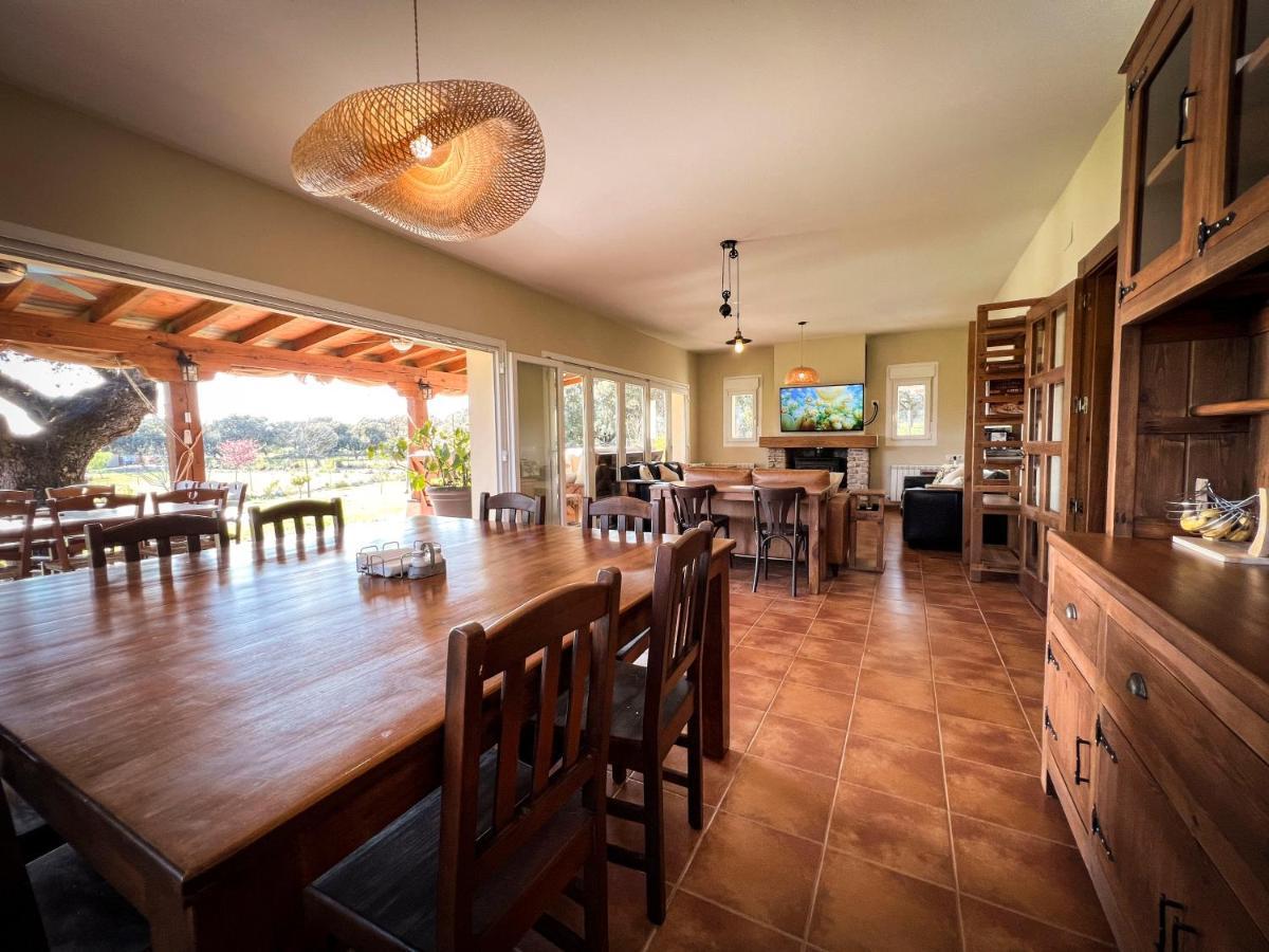 Adorable chalet en finca privada de 3 hectáreas Vila La Iglesuela Exterior foto