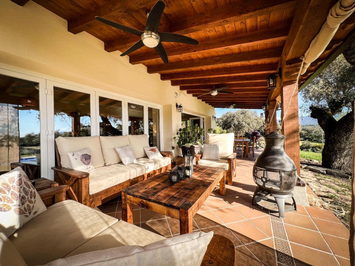 Adorable chalet en finca privada de 3 hectáreas Vila La Iglesuela Exterior foto